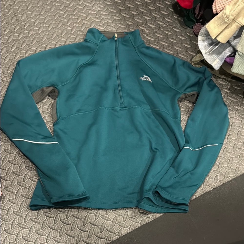 The North Face Teal and Gray Women's Pullover